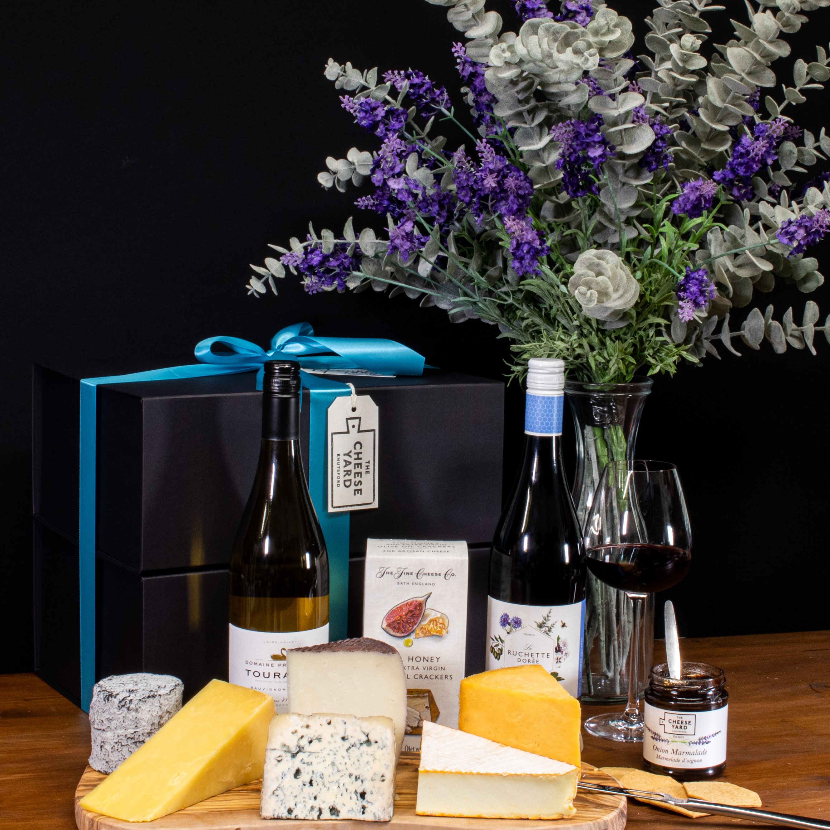 The Celebration Cheese & Wine Gift Hamper - Yumbles.com