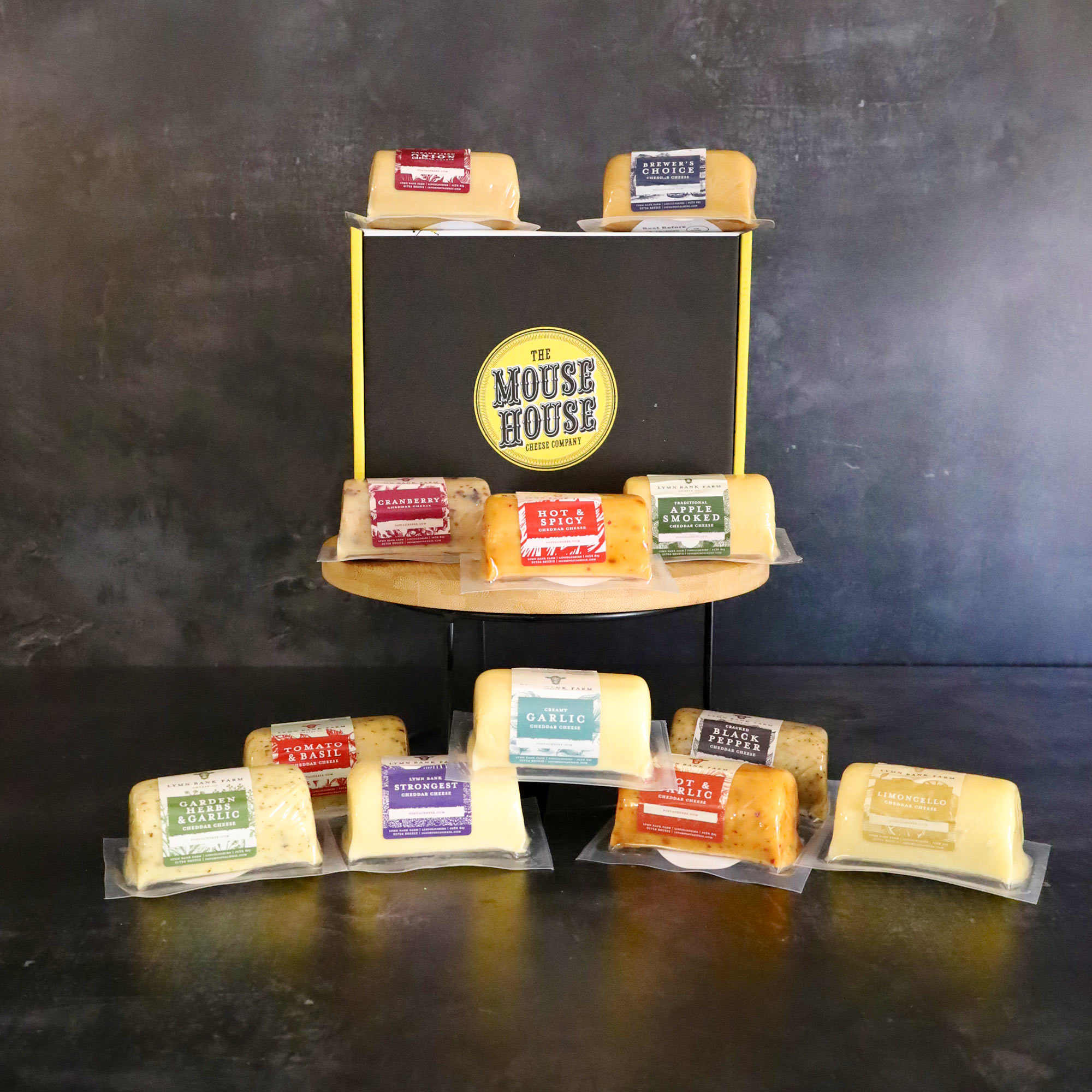 Cheese Lovers Gift Box - Yumbles.com