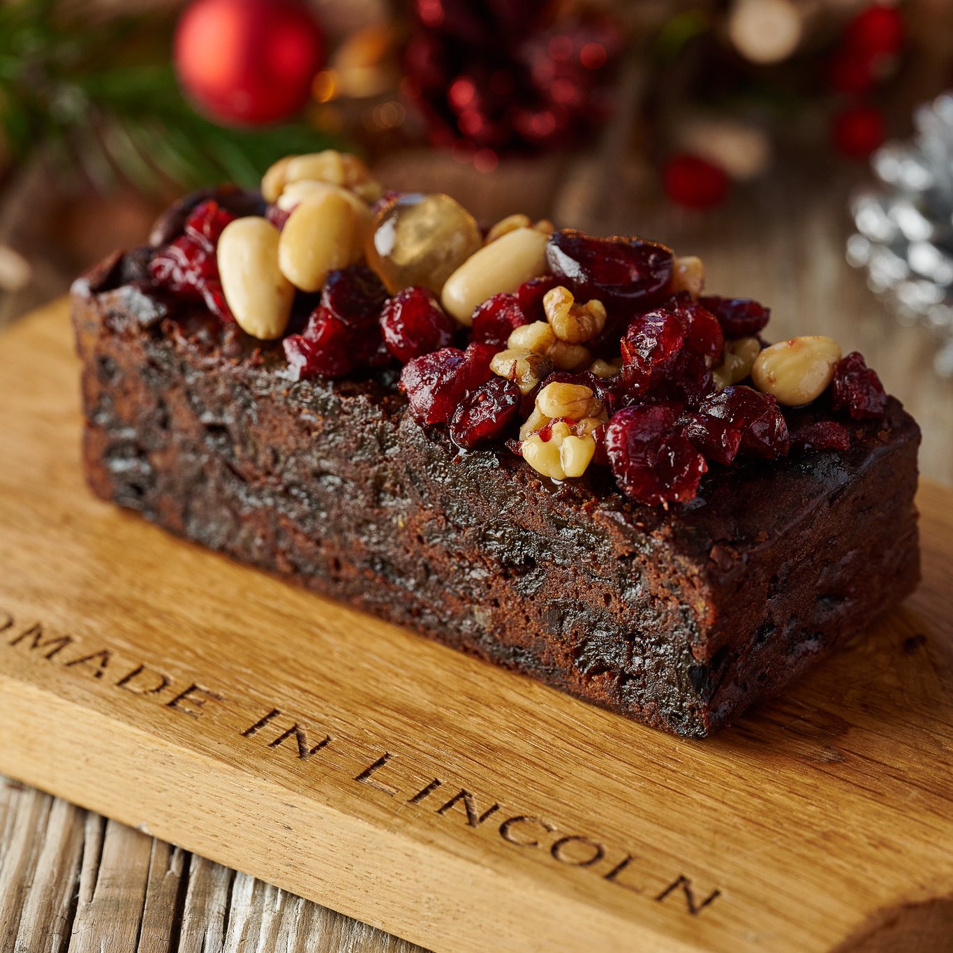 Festive Jewelled Fruit Cakes x8