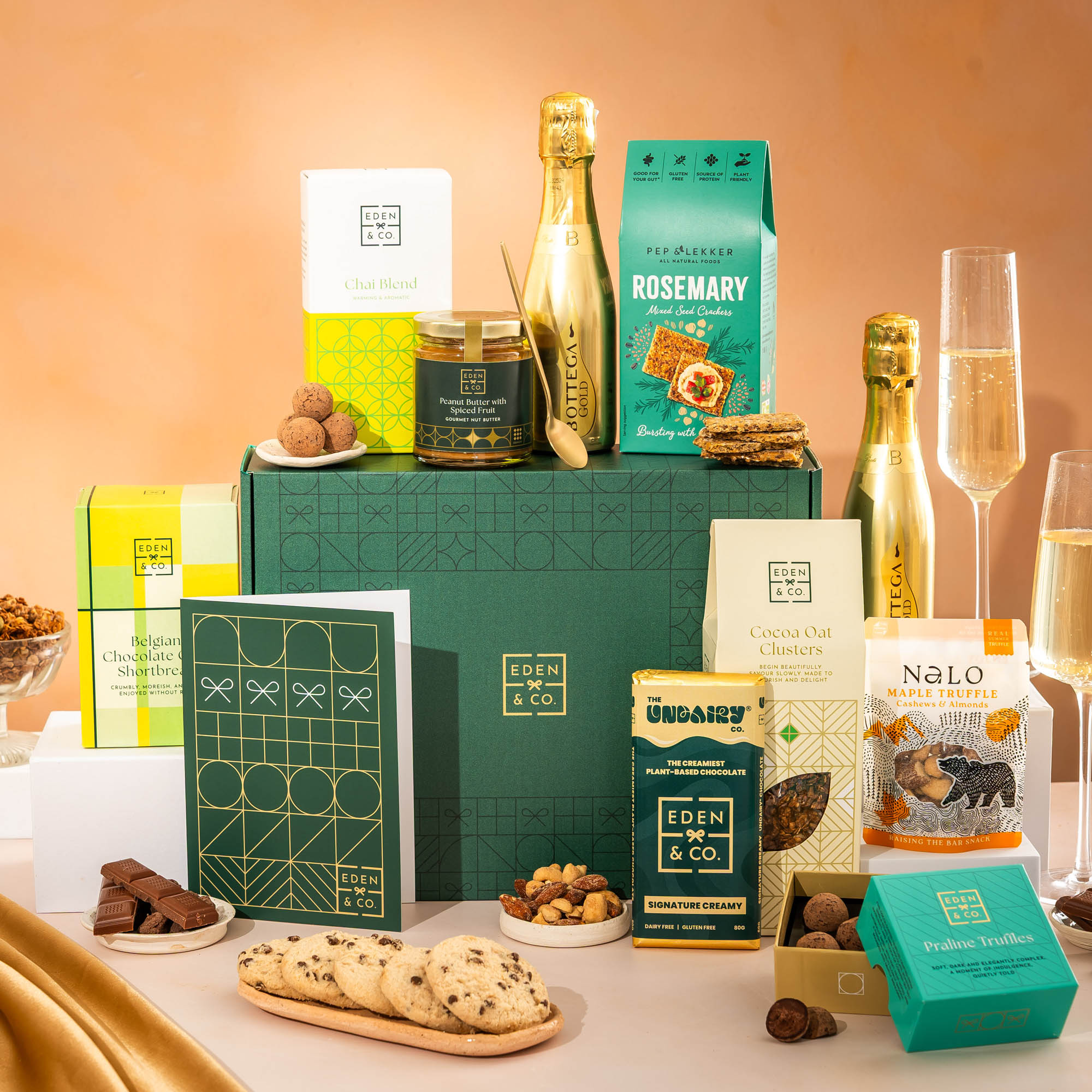 Luxury Food Hamper With Gift Card - Alcohol Optional - Yumbles.com