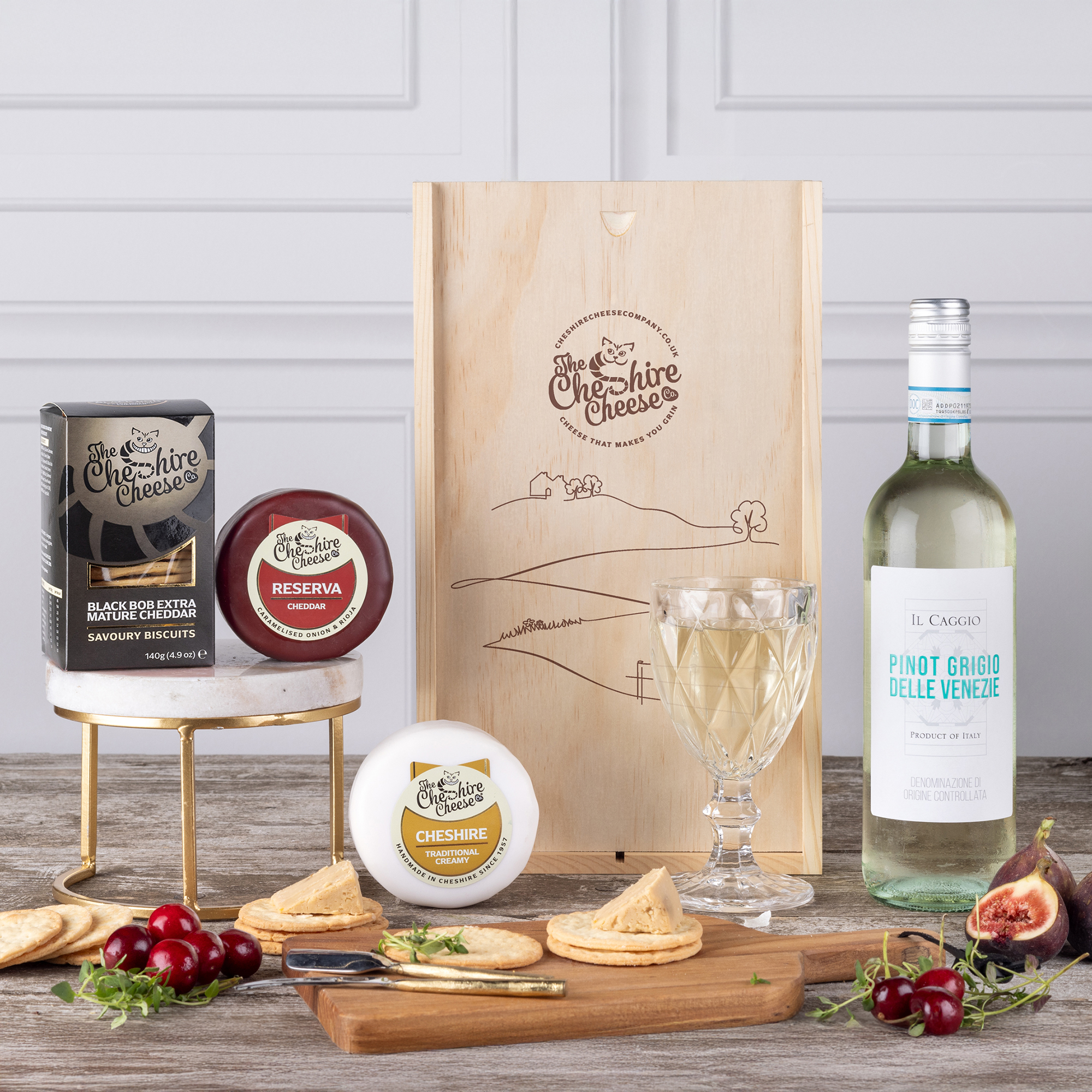 Duo of Cheese & White Wine Gift Box - The Cosy Night In - Yumbles.com
