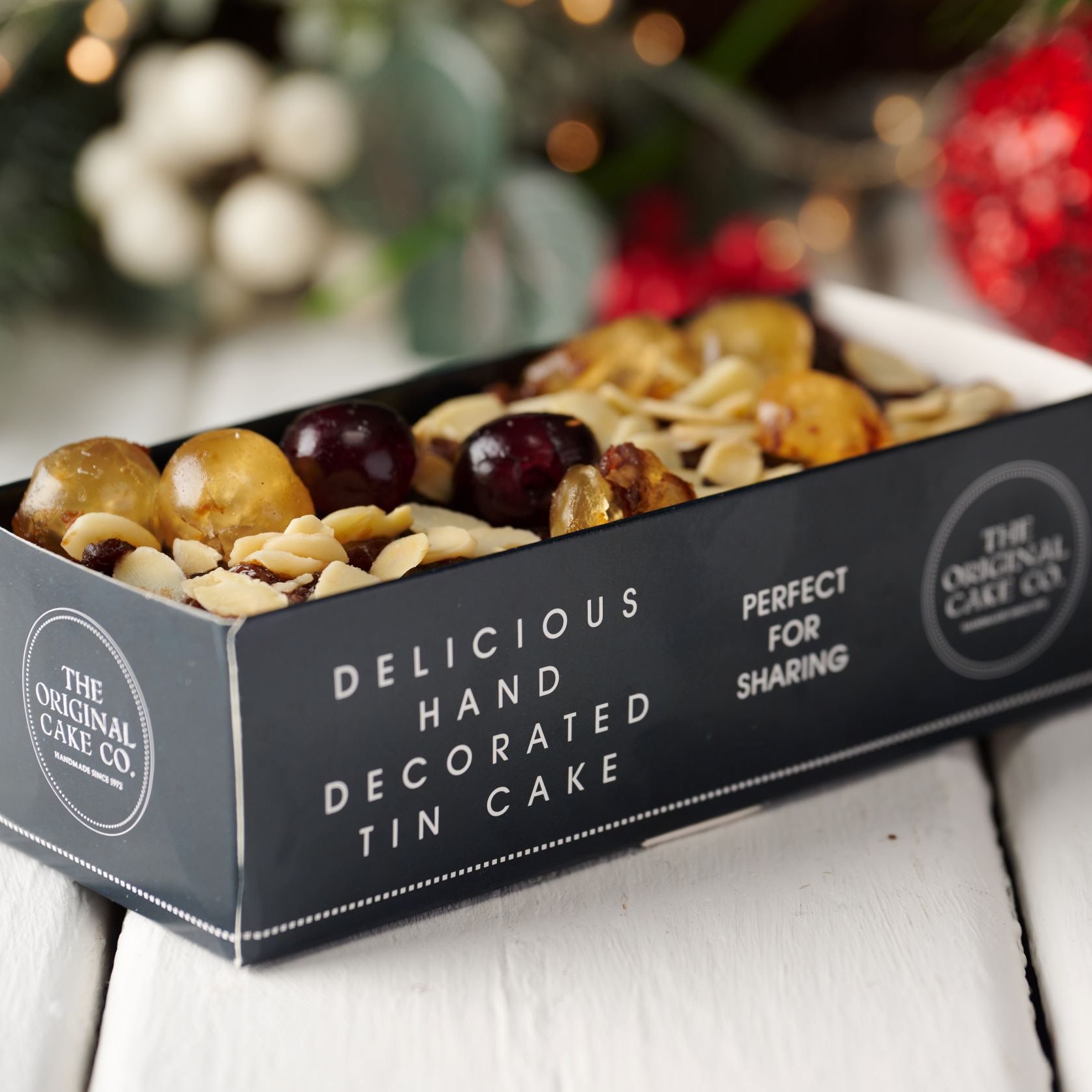 Deluxe Five Piece Festive Cakes