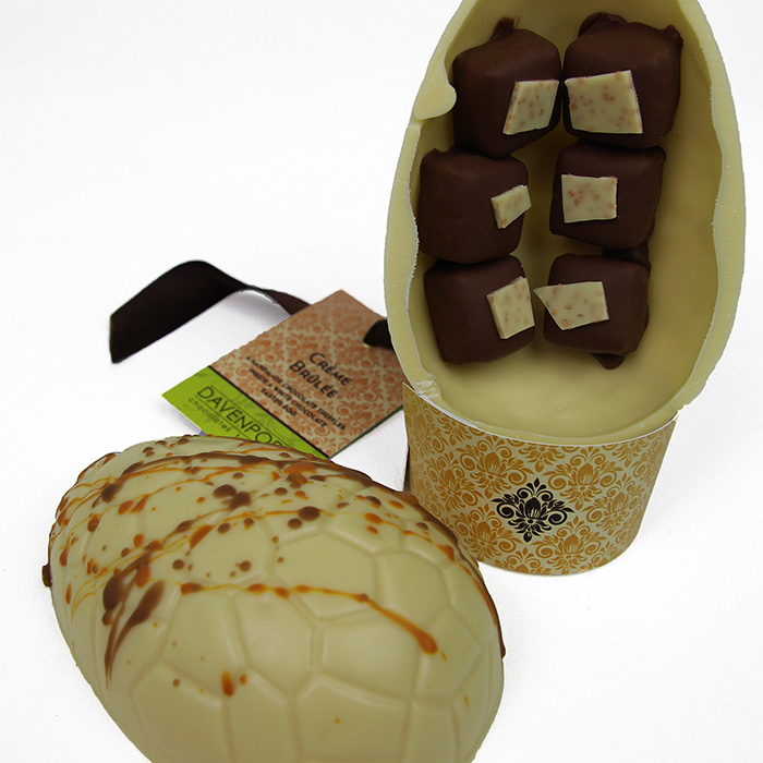 Crème Brûlée White Chocolate Easter Egg, filled with Handmade Chocolate