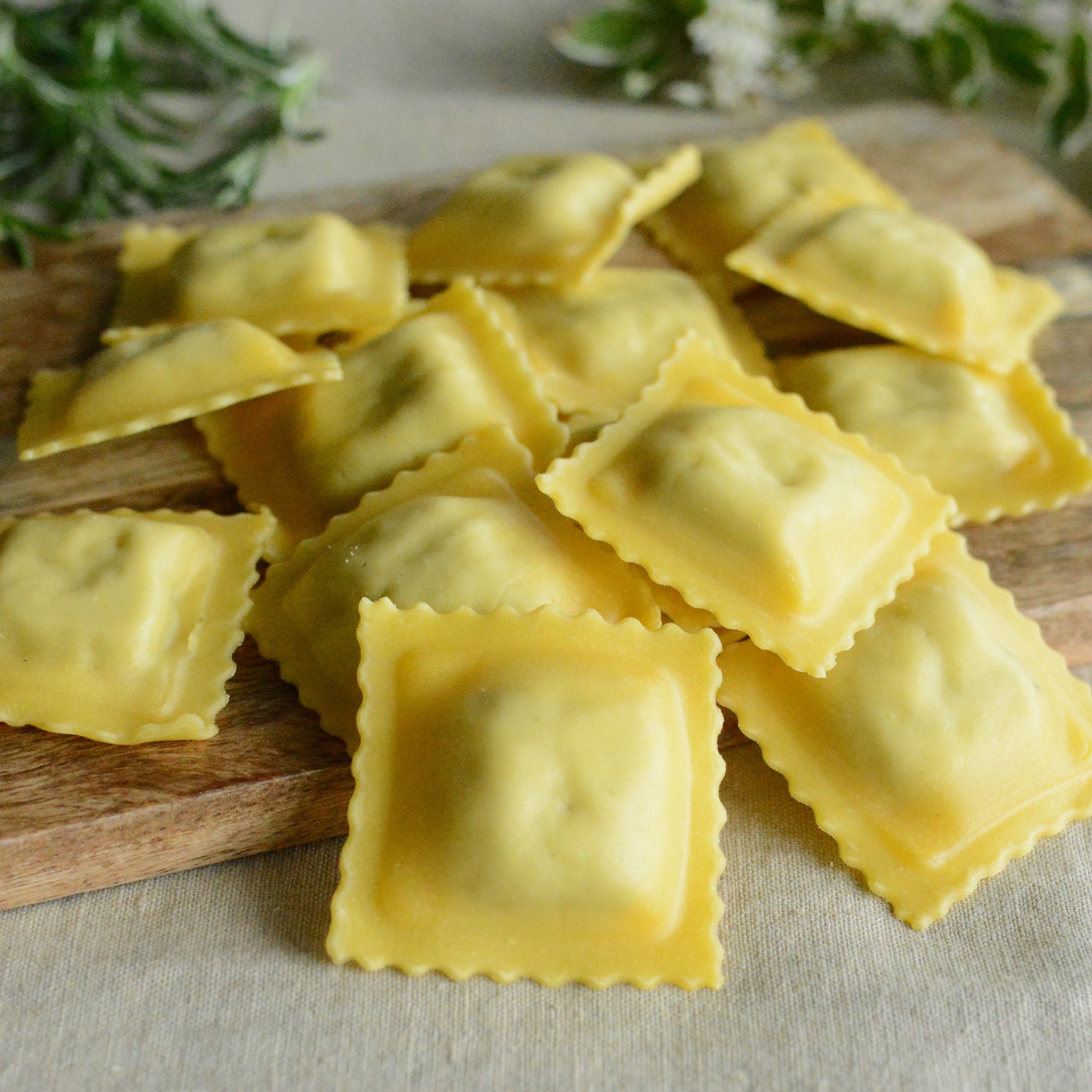 Delicario Ravioli with Burrata and Cherry Tomatoes - Yumbles.com