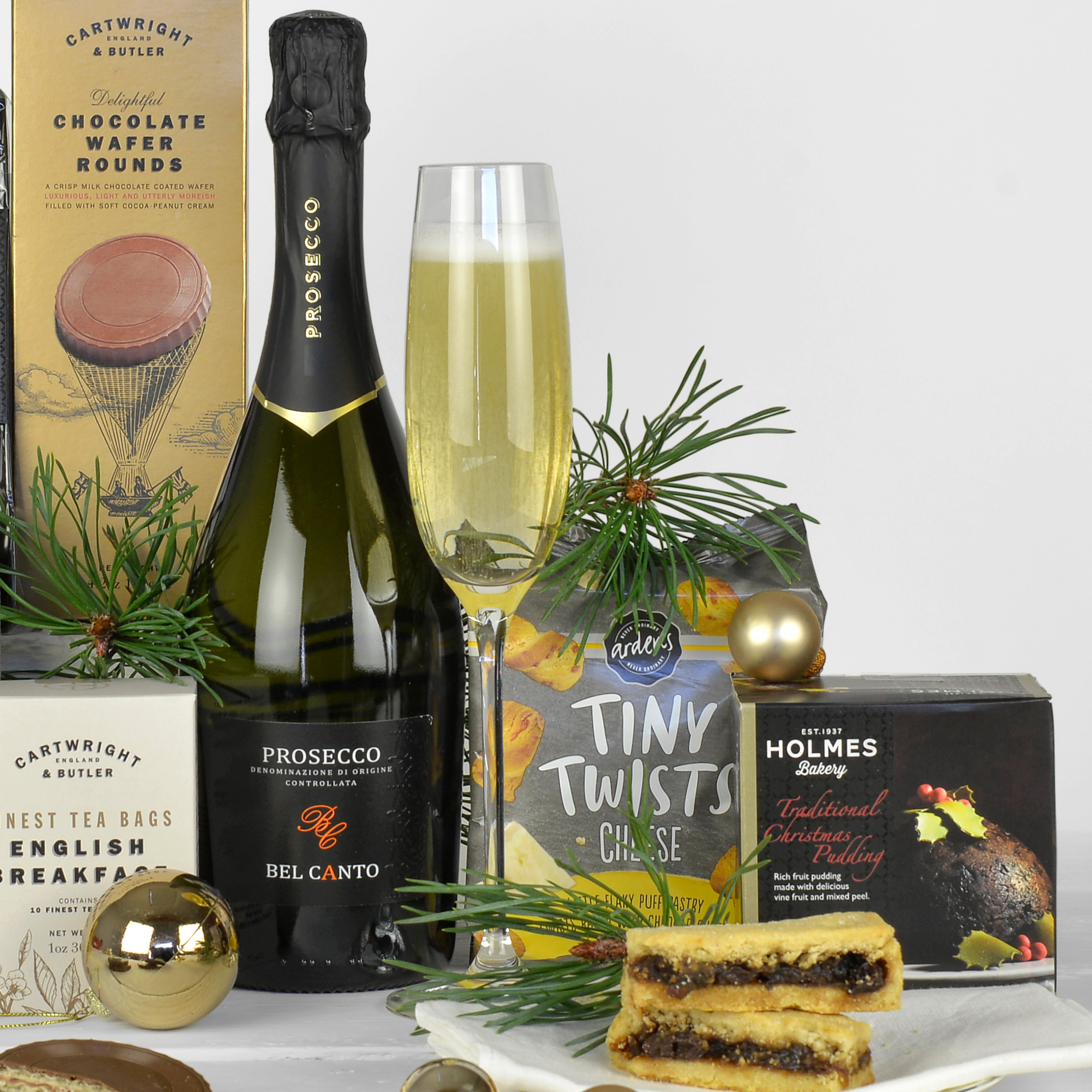 Merry Christmas Gift Box Luxury Christmas Hamper - Yumbles.com