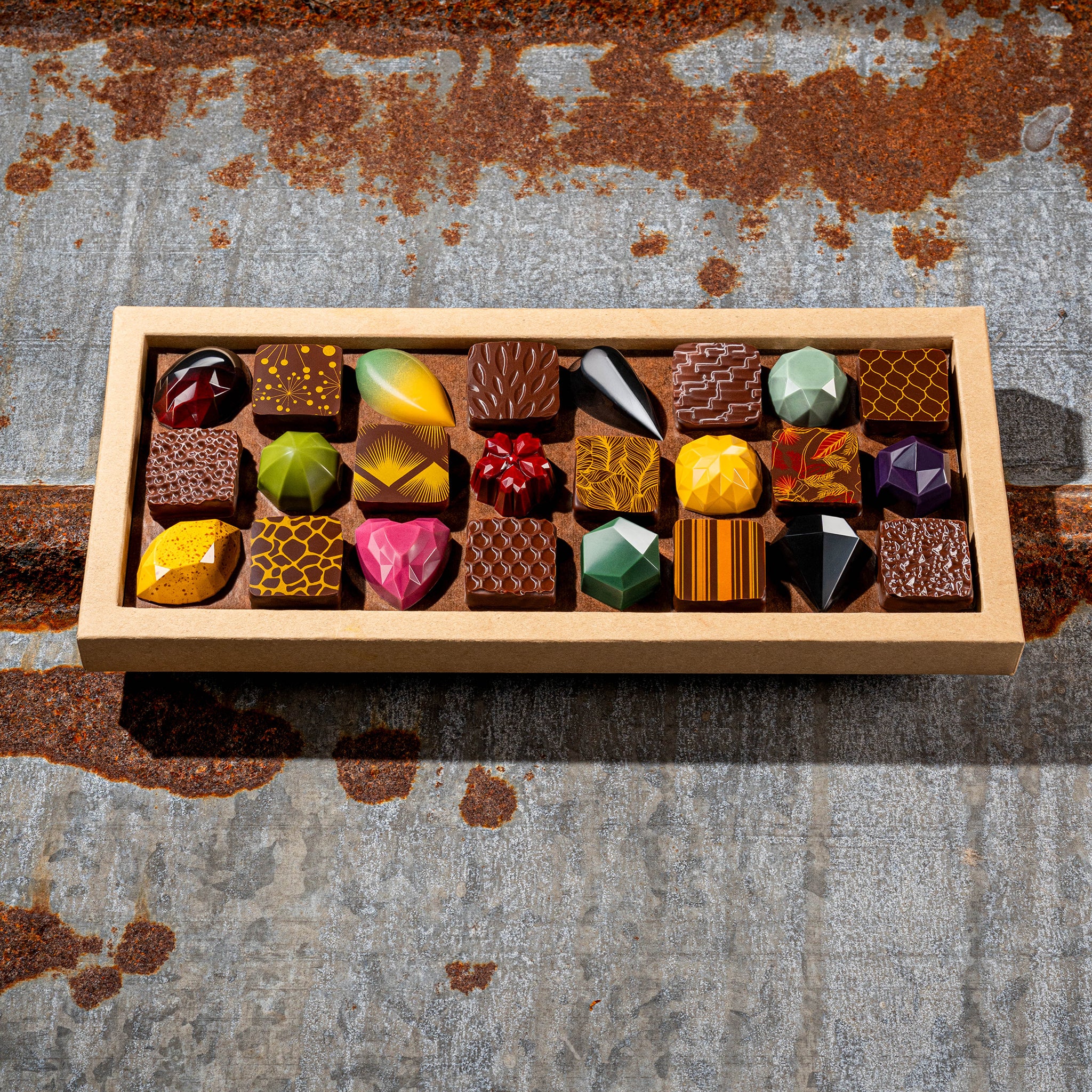 Luxury Chocolate Gift Box - 24 Handcrafted Flavours - Yumbles.com
