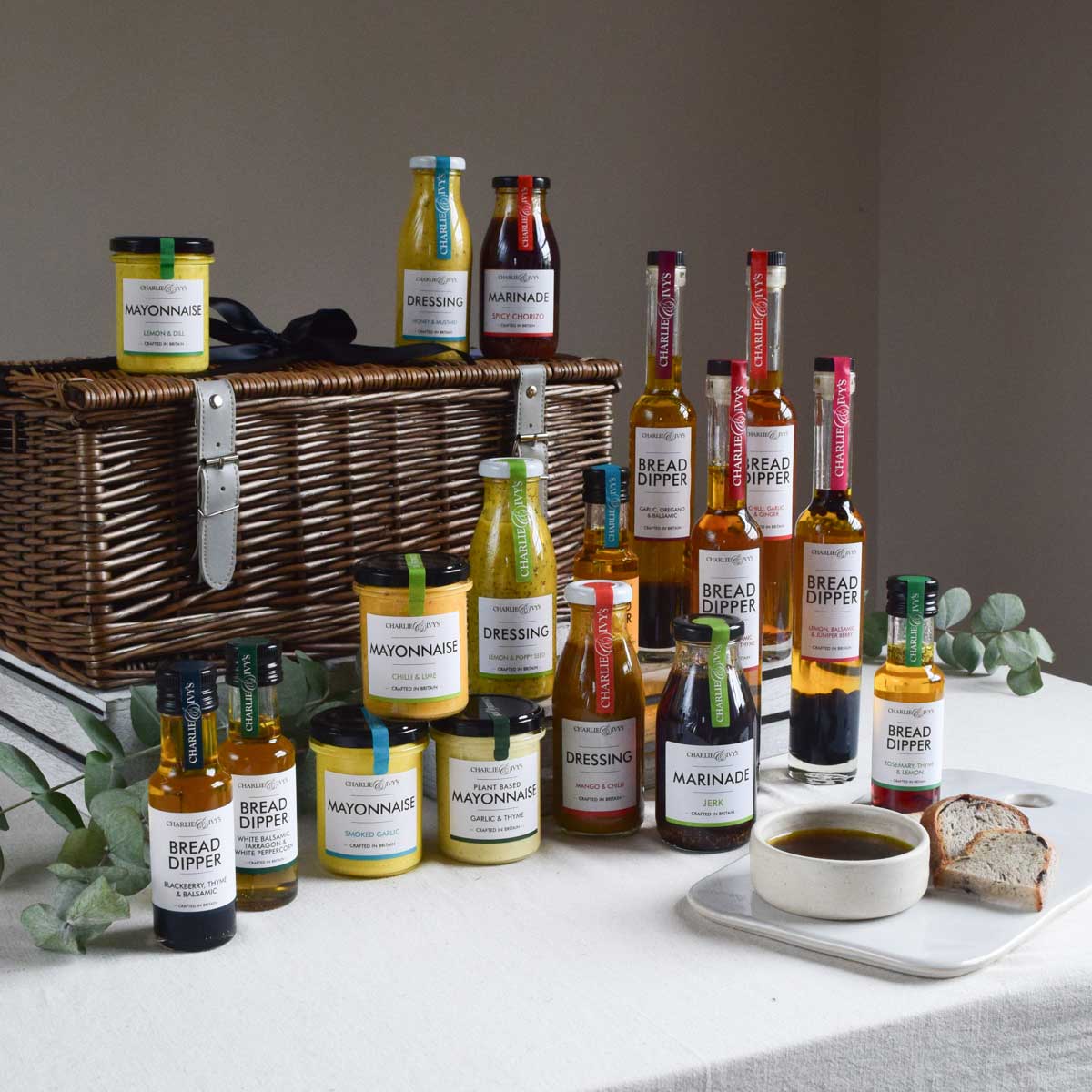 Charlie & Ivy's Ultimate Food Hamper - Yumbles.com