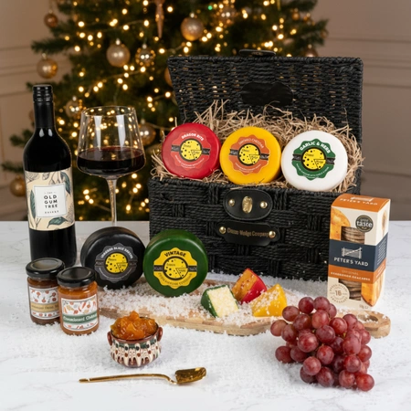 CHEESE HAMPERS