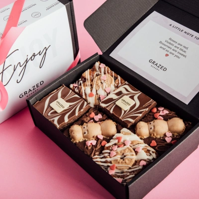 Brownie & Blondie Gift Box