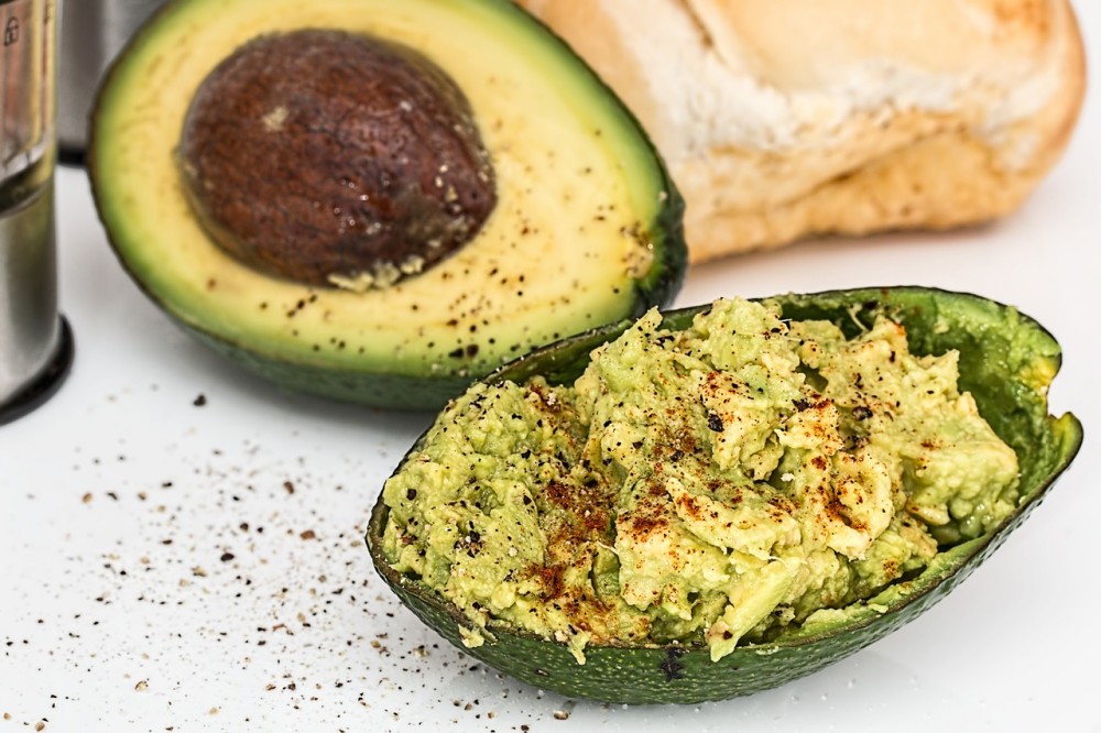 Feel Fuller for Longer: Add Avocado to your Lunch
