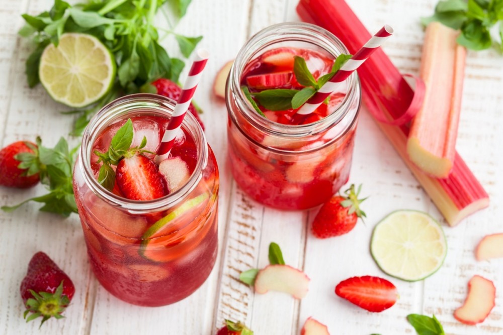 Family-Friendly Strawberry Mojito