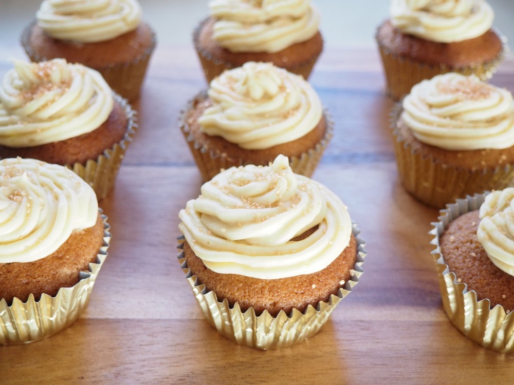 Festive Gingerbread Cupcakes