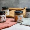 Gift pack of 4 marinades , sauces and dips plus a HotChilli sauce.