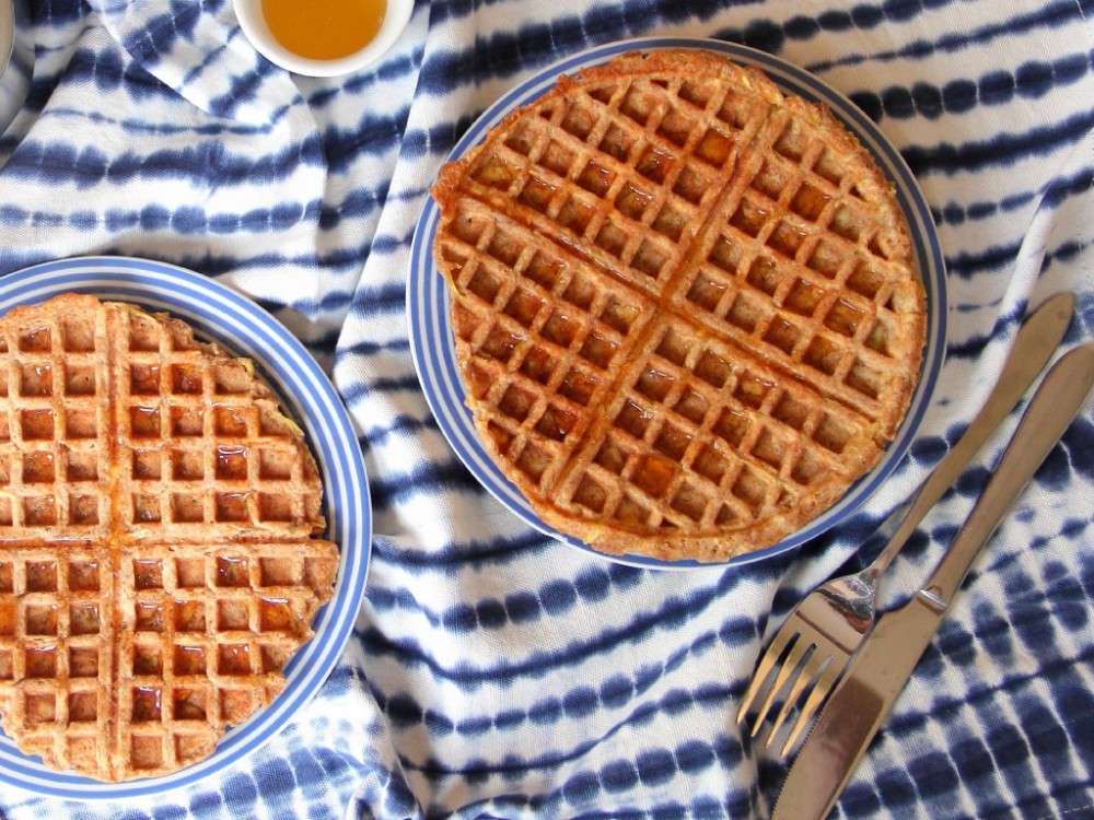 Cinnamon Apple Wholemeal Waffles (Vegan)