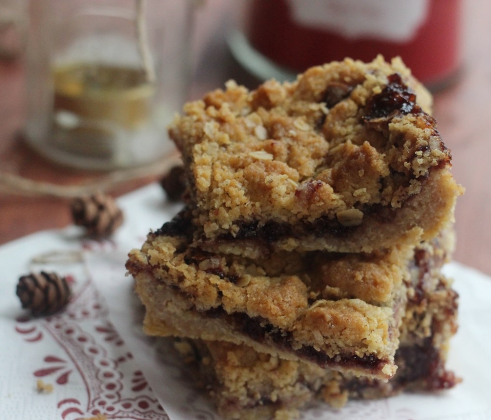 Black Cherry Oatmeal Bars