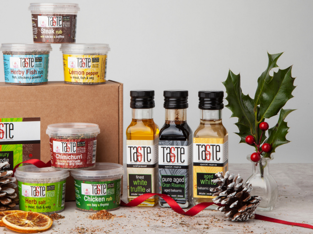 8 Best Gourmet Christmas Hampers for 2018