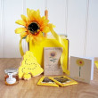The sunshine gift box small