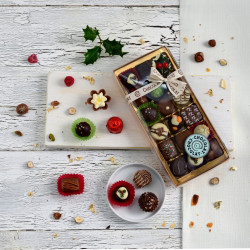 Luxury Christmas 18 Chocolate Gift Box