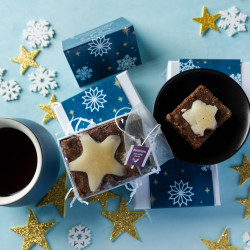 'Snowflakes' Mini Mince Pie Brownie & Tea