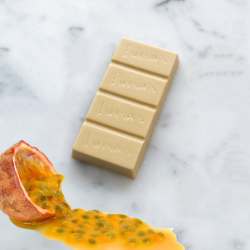 Vegan Passion Fruit White Chocolate Bars | Ethical | Plastic Free & Compostable (Bundle of 5)