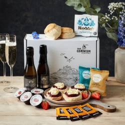 The Prosecco Cream Tea Hamper