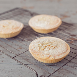 Damson Almondie Tarts (Pack of 4)