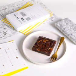 Bailey's Christmas Caramel Letterbox Brownies