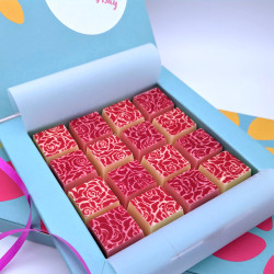 White And Strawberry Flower Roses Chocolate Box