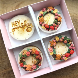 Personalised Autumn Wreath Hand Iced Vanilla Biscuit Gift Box