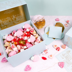 1000g Sealed with A Kiss Mixed Sweets Gift Box