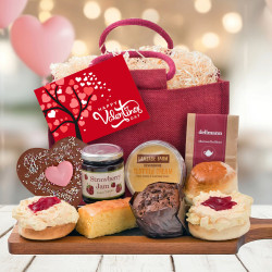 Romantic Valentine's Cream Tea Hamper