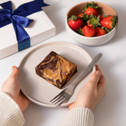 Monthly Brownie Subscription (Box of 4 Brownies)