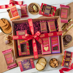 Seriously Good Large Cake and Treat Hamper