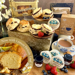 The Botham's Cream Tea Gift Box