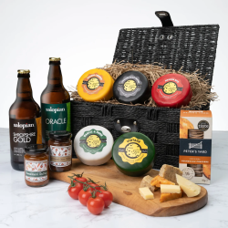 Cheese & Beer Lover's Hamper – Artisan Cheese & Craft Beer Gift Set – Perfect for Birthdays or Father’s Day