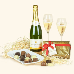 Champagne & Chocolates Gift Hamper