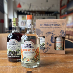 Organic Gin and Blackcurrant Sylvan Spirit Gift Set (70cl) – Bramble Cocktail Kit, From Regen Farming