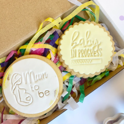 Mum to Be Baby Biscuit Gift Set