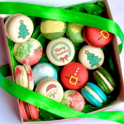 Christmas Macarons Deluxe Collection - Gift Box of 6, 12 or 24 Macarons