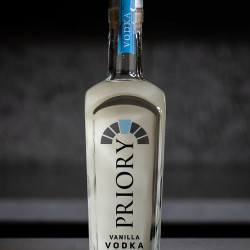 Vanilla Vodka - 700ml Bottle - Potato-Based Spirit - 31% ABV