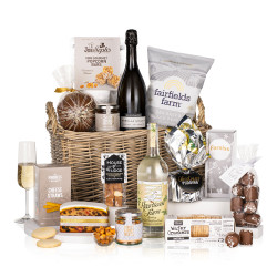 Snowy Delights Basket
