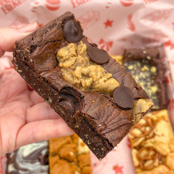Festive Mixed Vegan Brownie & Blondies