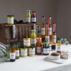 Charlie & Ivy's Ultimate Food Hamper