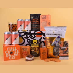 Looper Beer and Pub Snacks Gift Box