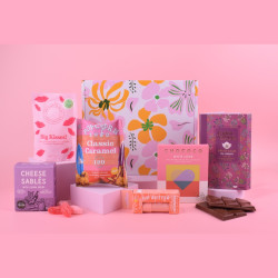 Sweet Treats with Tea Gift Set