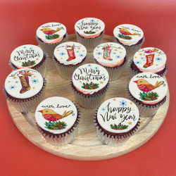 12 Christmas Stocking Cupcakes