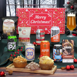 Santa&rsquo;s Six Pack &ndash; Christmas Craft Beer Gift Set with Snacks