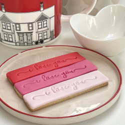 Valentines Biscuit Batons