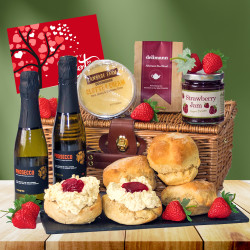 Gluten Free Valentine's Prosecco Cream Tea Gift Hamper