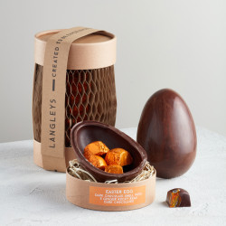 Dark Chocolate Easter Egg with Ginger Rocky Road Chocolates